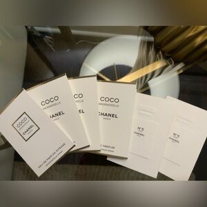 CHANEL Fragrance Sample Set - Black and White